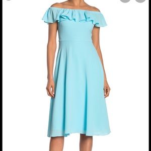 Betsey Johnson Off-the-shoulder dress, size 10